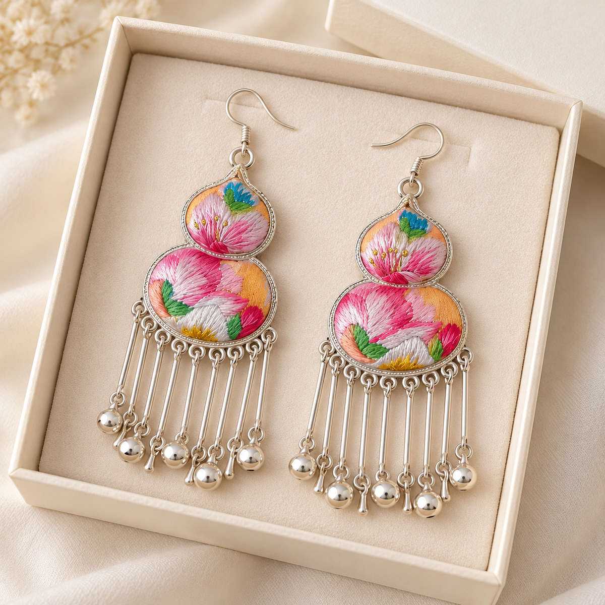 Hulu pink embroidered gourd tassel earrings — photo 1