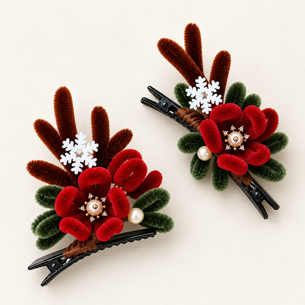 Christmas Ronghua hair clip worn in hair