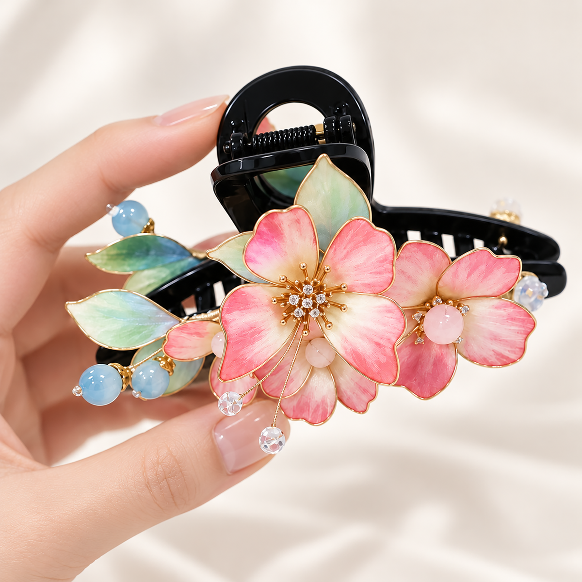 Pink mulberry-silk Ronghua claw hair clip worn in hair