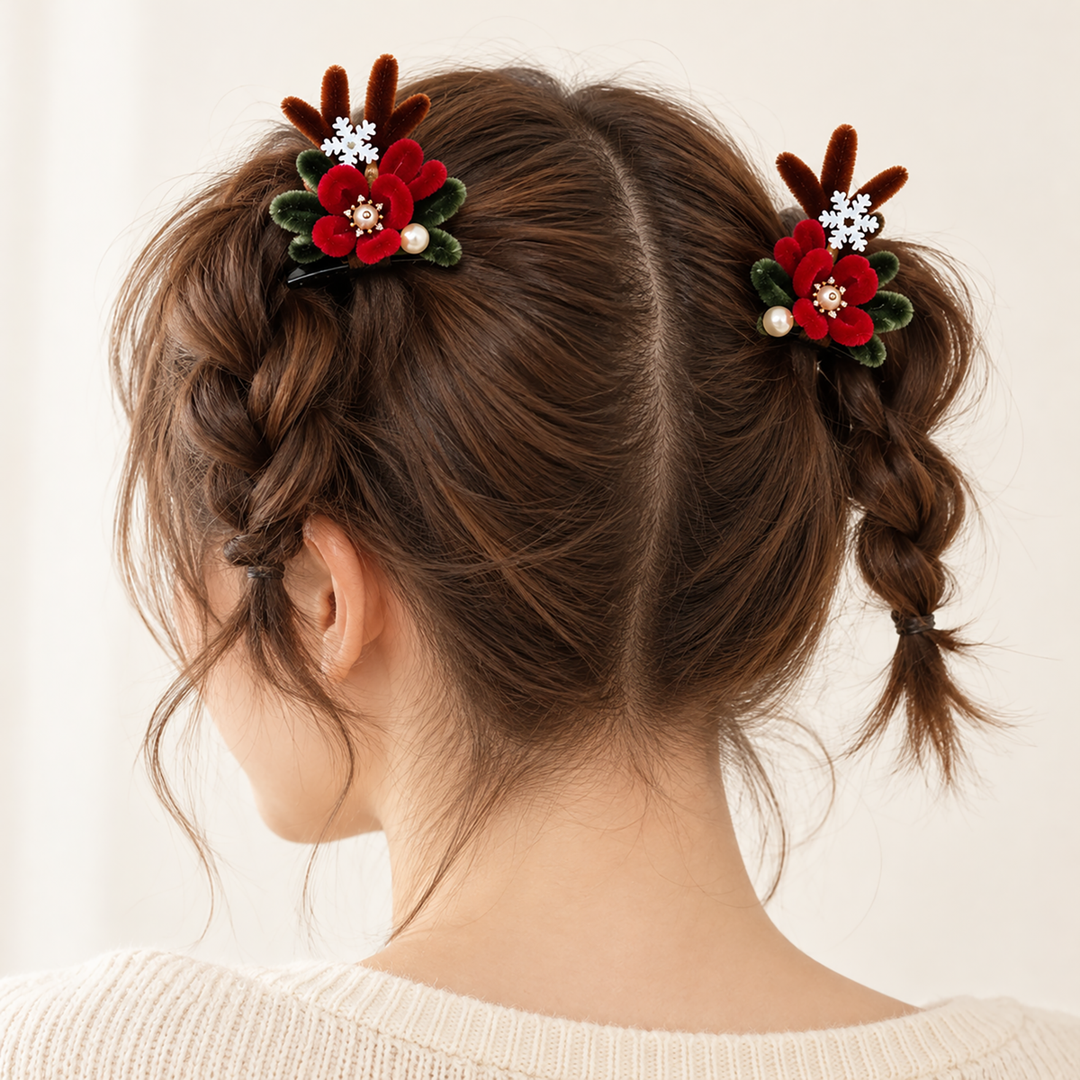 Christmas Ronghua hair clip close-up of blossom and leaves