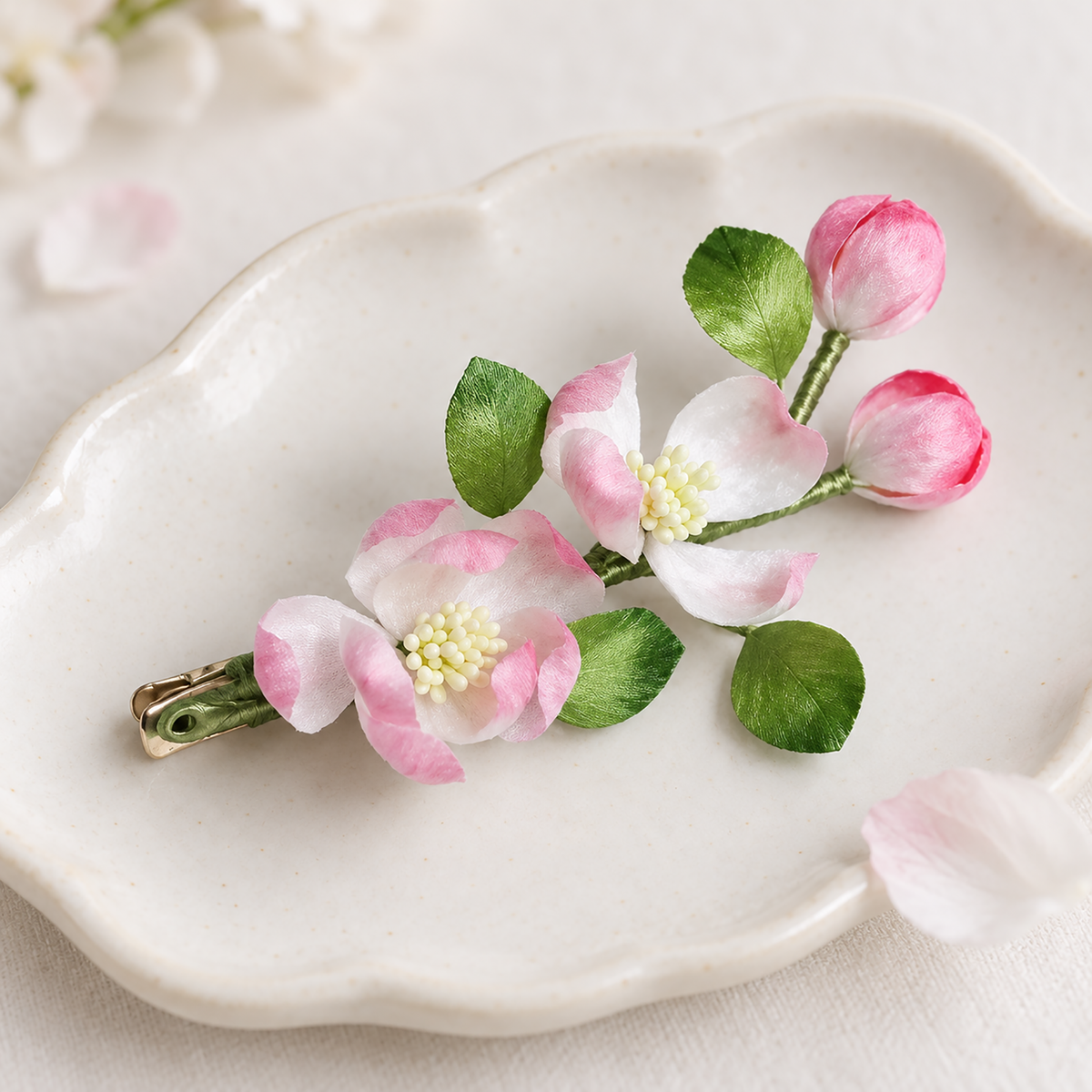 Spring blossom Ronghua hair clip alternate angle
