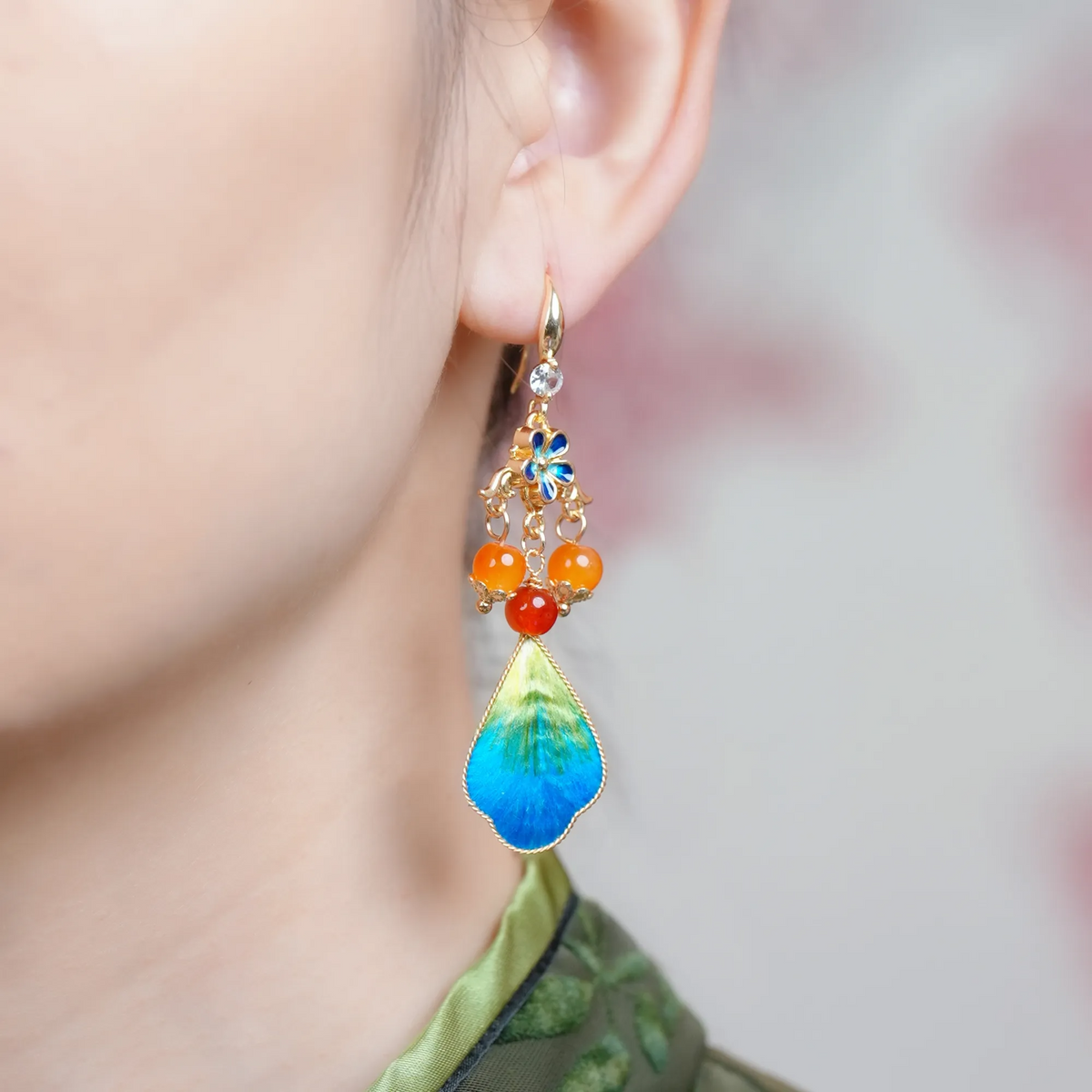 Close-up of Thousand Li Landscape Ronghua silk drop earring