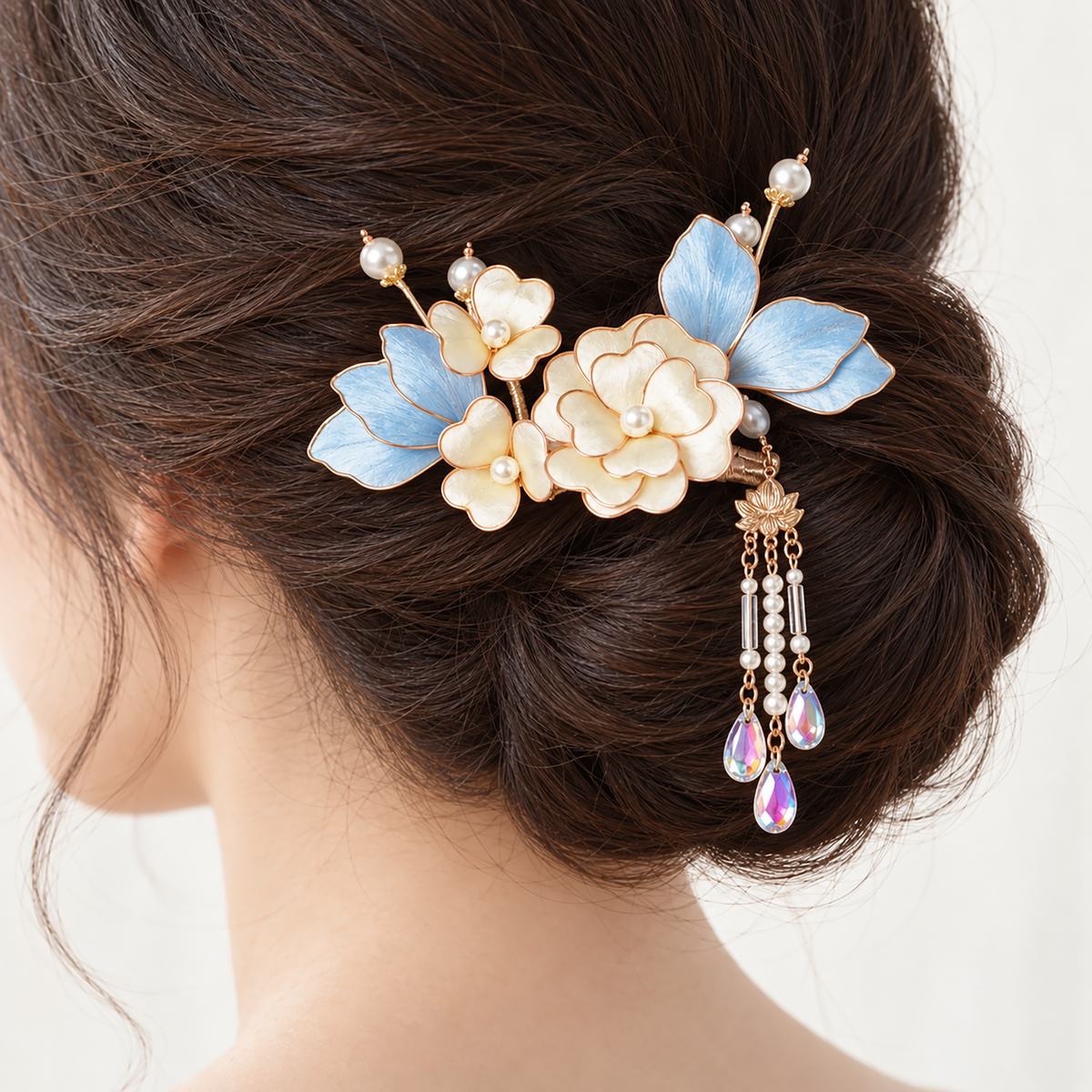 Ivory blossom Ronghua hair comb worn in a low bun