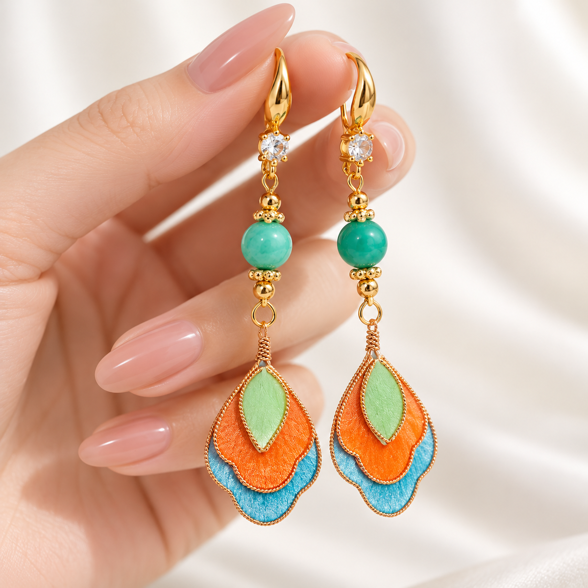 Feitian Dunhuang Ronghua drop earrings product front view