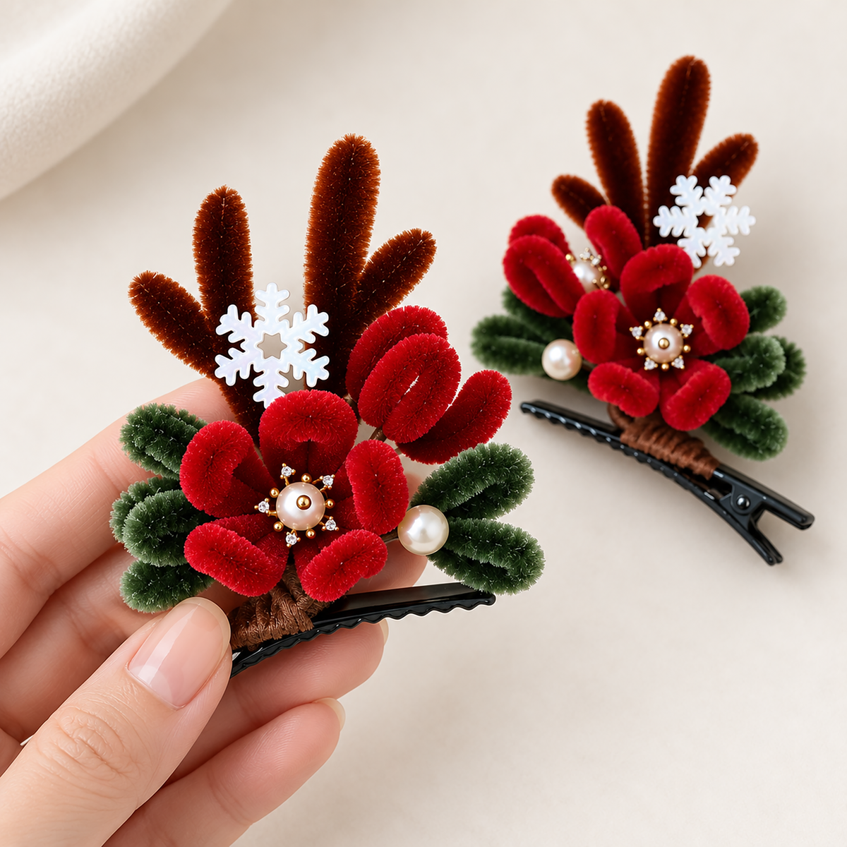Christmas Shengdan Ronghua hair clip detail of red blossom and snowflake