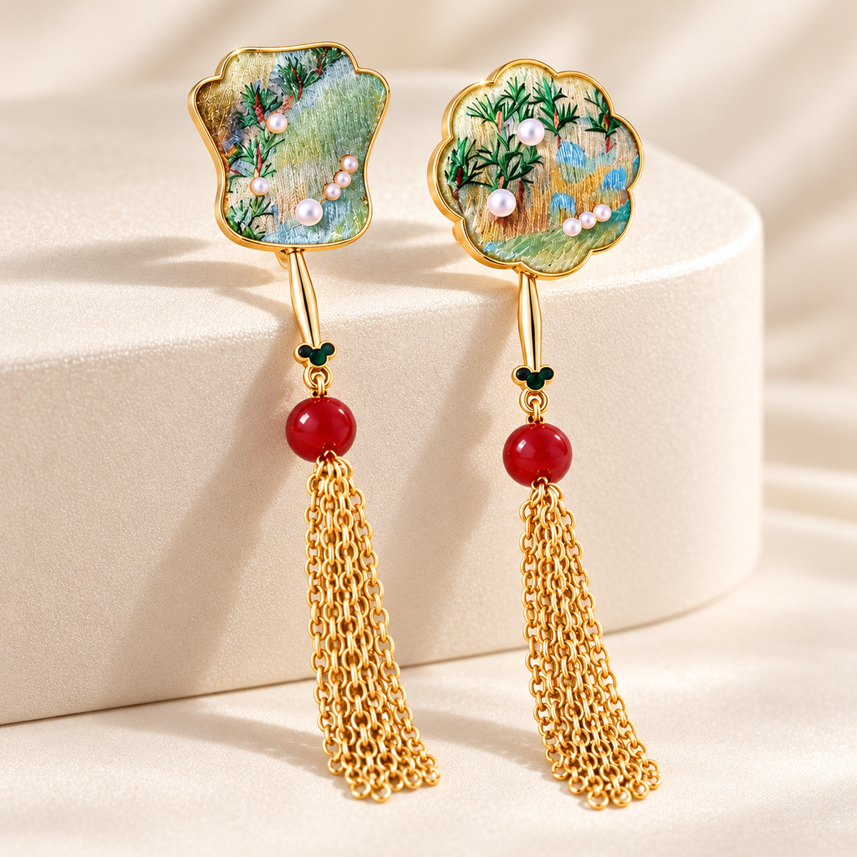 Tuanshan Songjin round-fan tassel stud earrings — photo 4