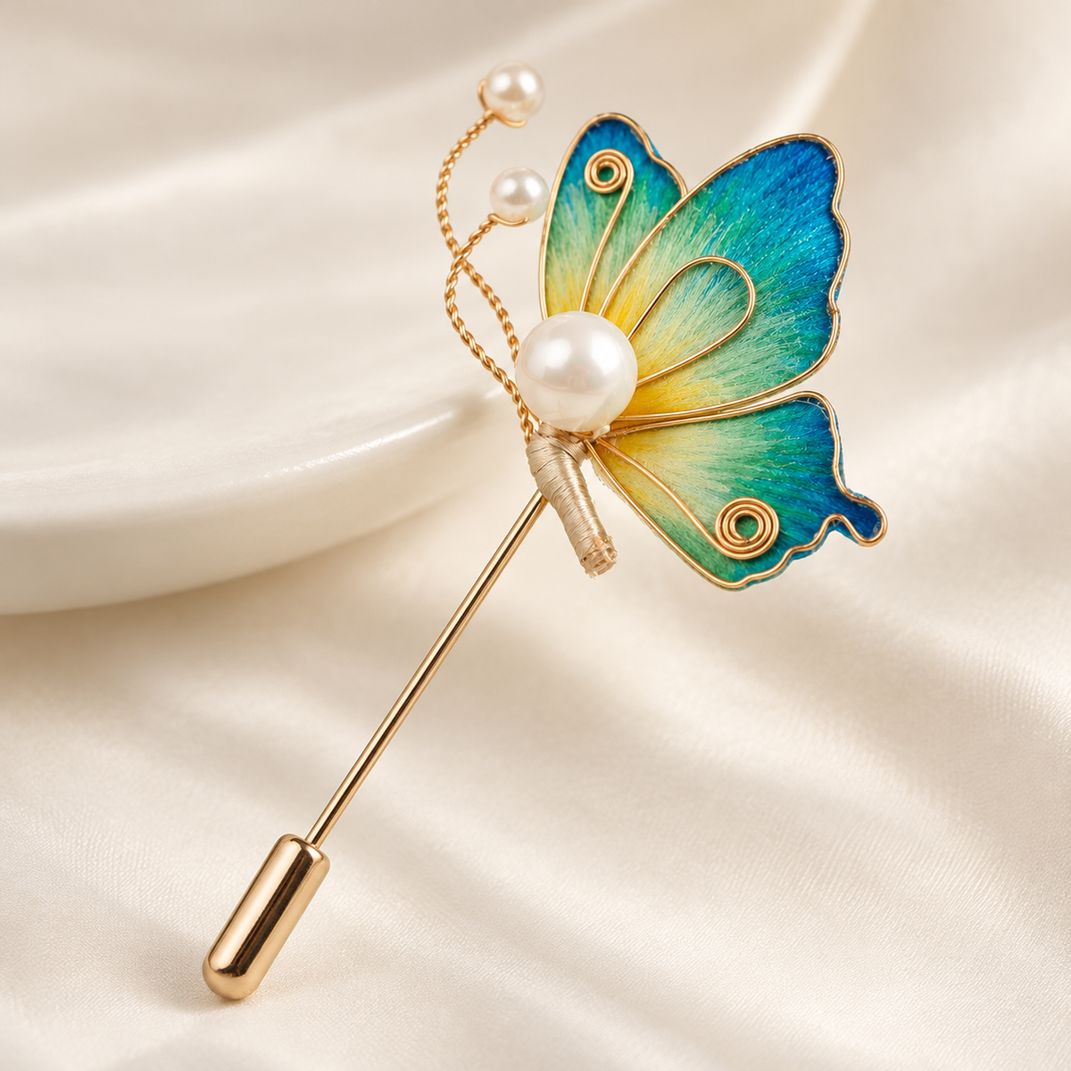 Qianli Jiangshan blue-green butterfly brooch alternate view