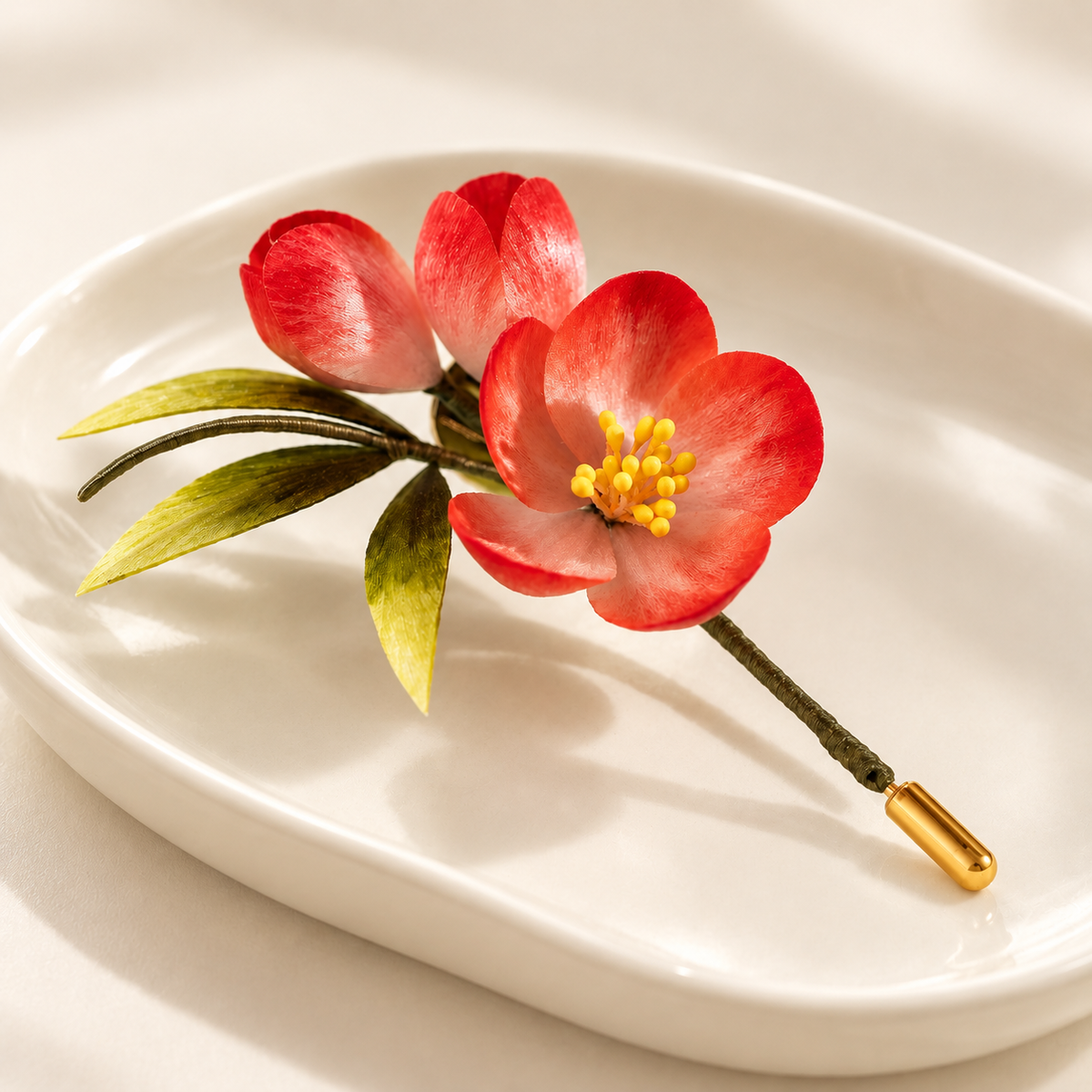 Nanzhi red plum Ronghua brooch close-up of bloom and buds