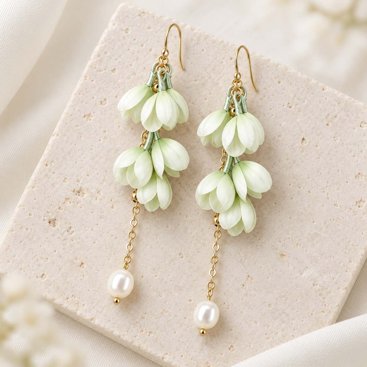 Pale Green Wisteria Ronghua Drop Earrings — photo 7