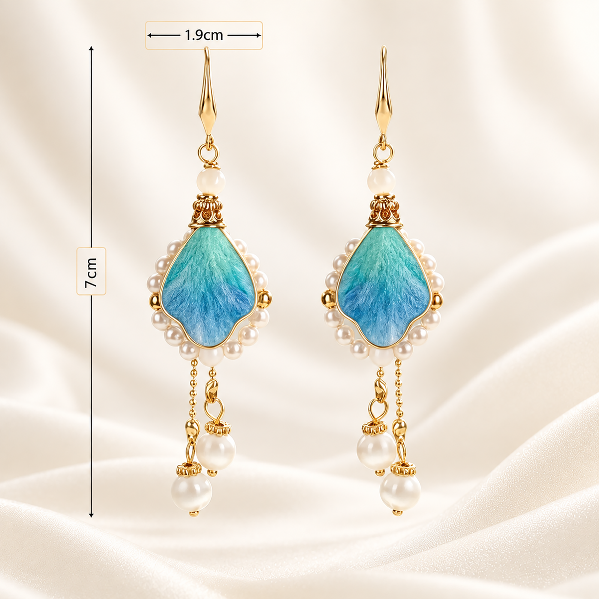 Size graphic of the blue-teal silk drop earrings: overall length about 7 cm, width about 1.9 cm